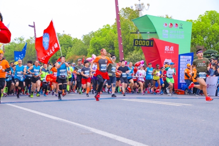 2019横马开跑！超燃大片正在上演